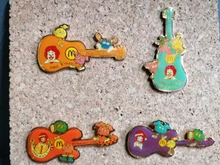 Pines McDonald's 2000 Navidad