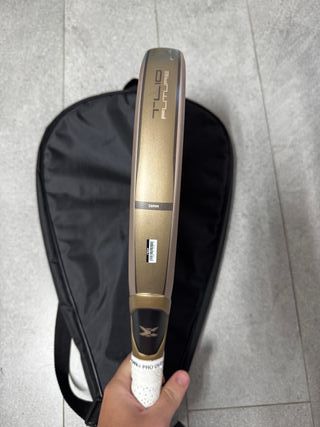 Pala de pádel Nox TL 10 2024