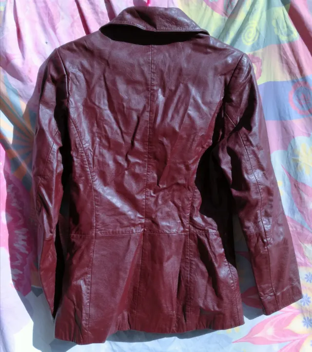 CHAQUETA CHAQUETÓN DE PIEL DE CABRA GRANATE