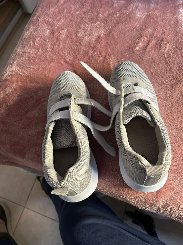 Zapatillas beige velcro mujer talla 37