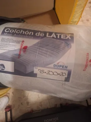Colchón Látex Antiestrés DUPEN 75x200x20