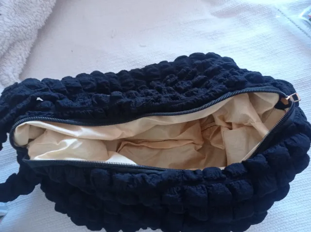 Bolso negro tela lavable