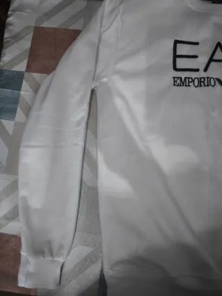 Sudadera Emporio Armani EA7 Blanca