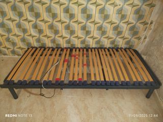 2 Cama eléctrica articulada en muy buen estado