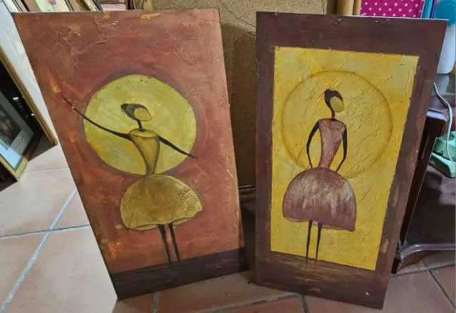 Dos cuadros abstractos mujer