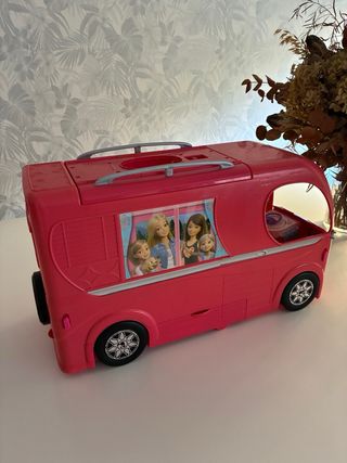 Autocaravana Barbie Rosa