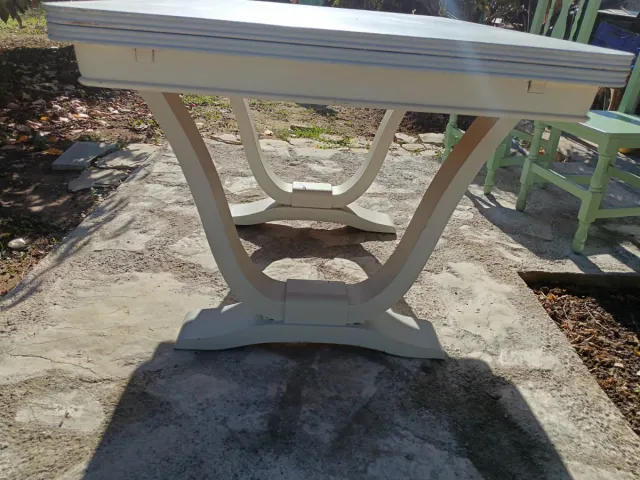 Mesa extensible y 6 sillas