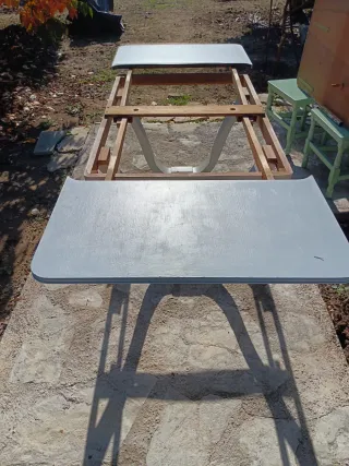 Mesa extensible y 6 sillas