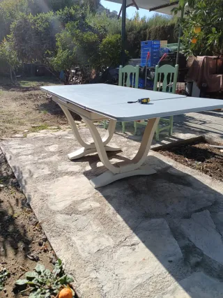 Mesa extensible y 6 sillas