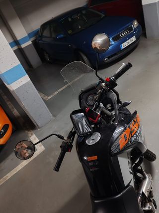 Moto UM Adventure TT 125