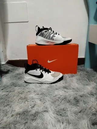 Zapatillas Nike Baloncesto Blancas