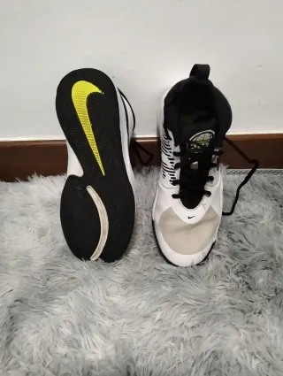 Zapatillas Nike Baloncesto Blancas