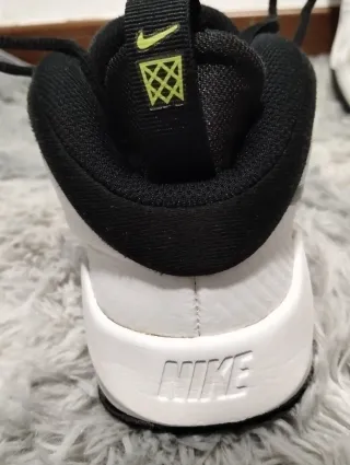 Zapatillas Nike Baloncesto Blancas