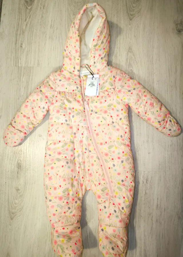 Mono para bebé de  3-6 meses