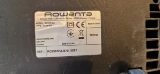 Aspirador Rowenta con accesorios