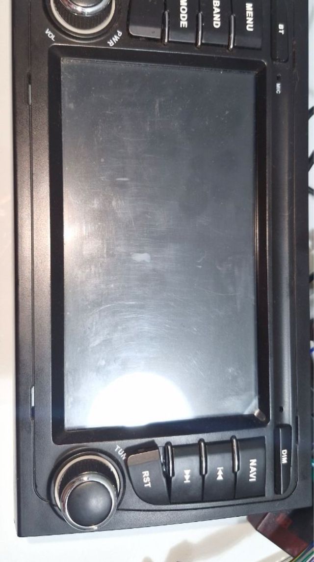 Rádio Android Audi B6 Danificado