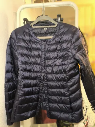 Chaqueta Uniqlo Ultraligera Plumón Azul