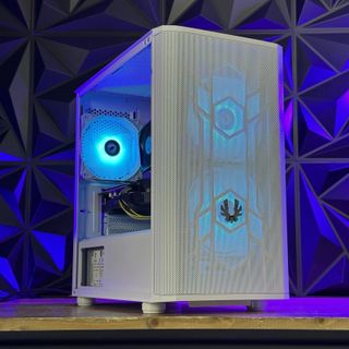 PC GAMING RYZEN 7 7800X3D + RTX 3060 12GB