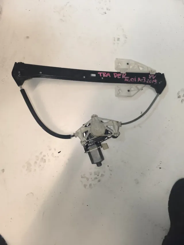 Elevalunas Trasero Derecho Audi A3 2015