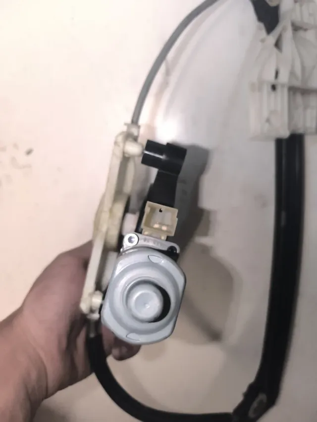 Elevalunas Trasero Derecho Audi A3 2015