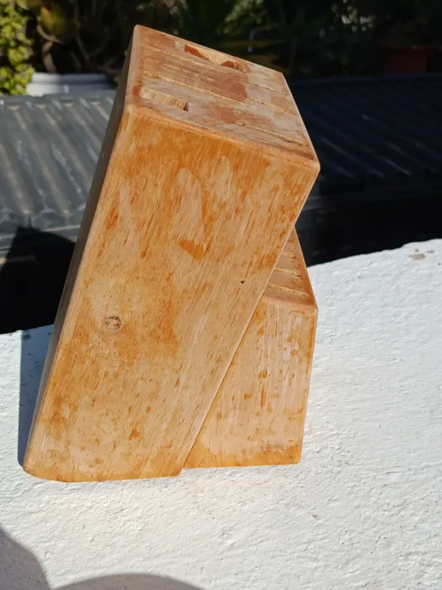 Bloque de madera para 14 cuchillos