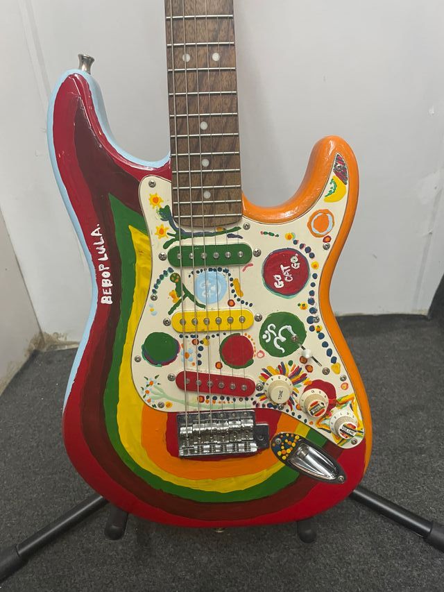 Guitarra Eléctrica Personalizada Bebop Lula