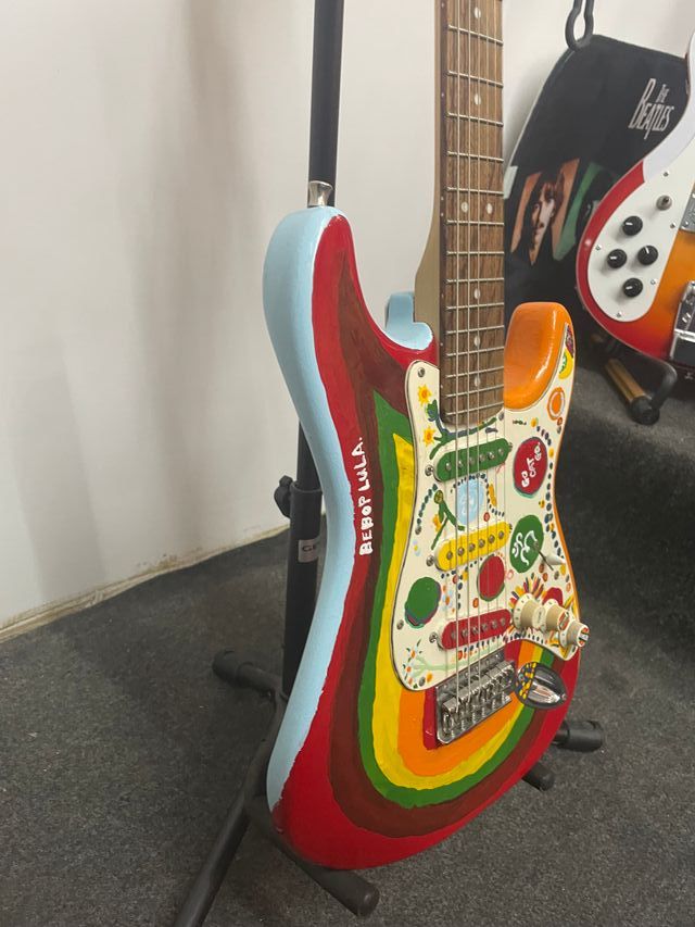 Guitarra Eléctrica Personalizada Bebop Lula