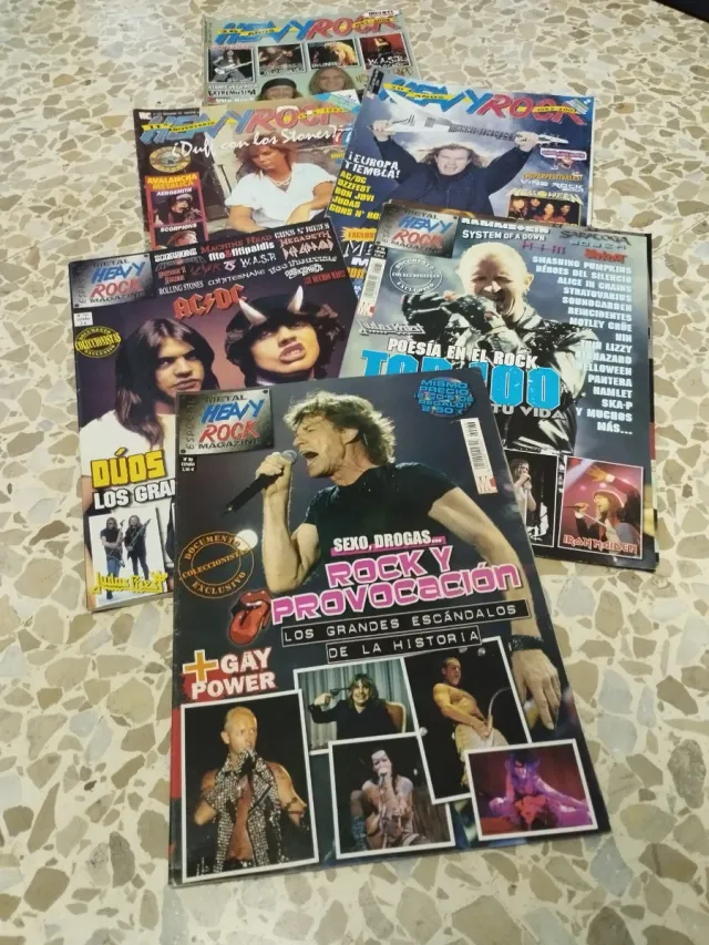 Lotes de seis revistas heavy rock