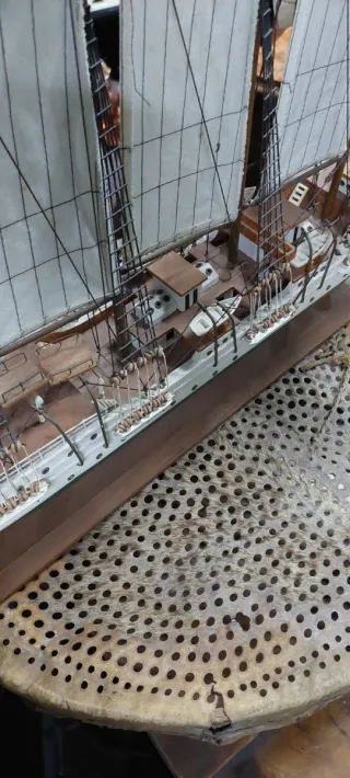 Maqueta velero Juan Sebastián Elcano