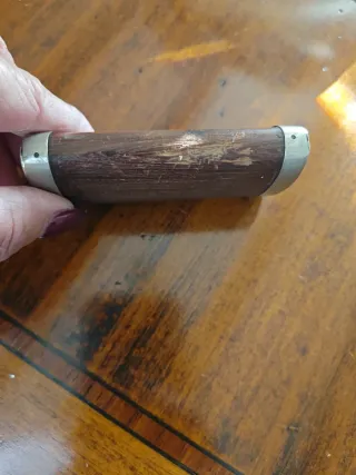 Tabacchiera antica in legno e metallo