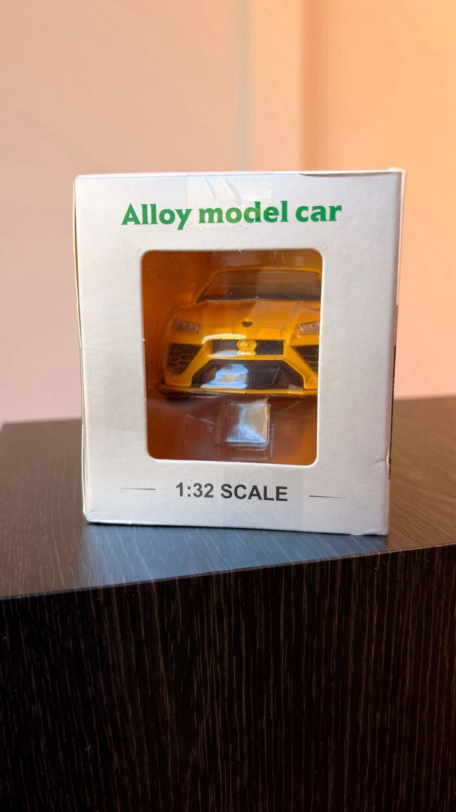 Coche de juguete Newao 1:32 Amarillo