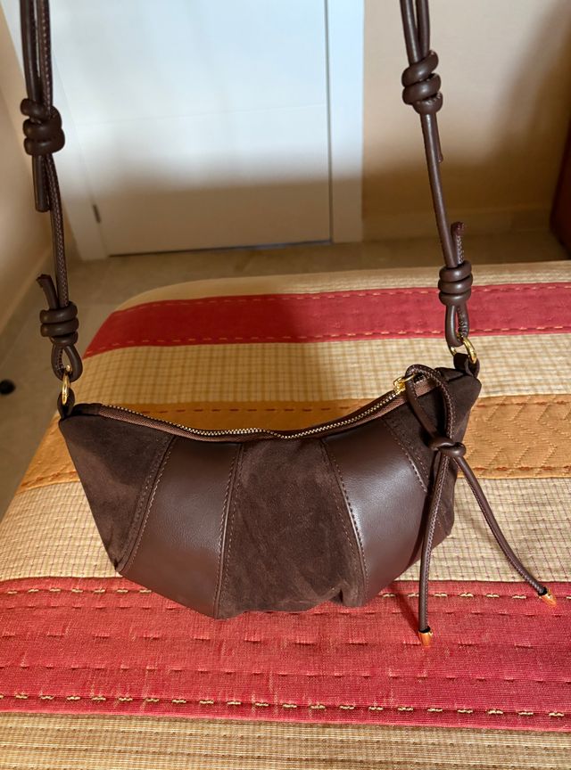 Bolso piel y ante marrón sin usar