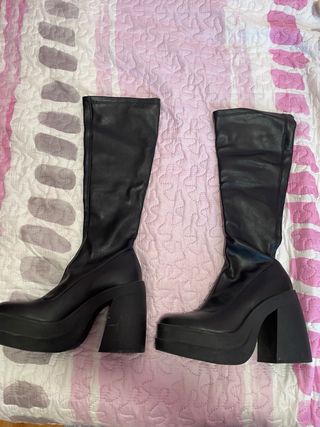 Botas altas negras plataforma