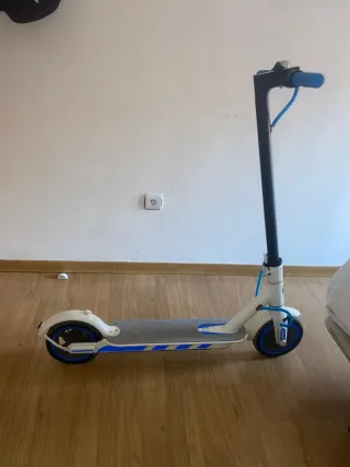 Patinete Eléctrico Xiaomi M365 Blanco