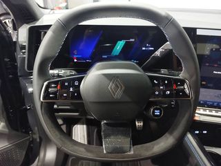 Renault Austral Austral 1.2 full hybrid e-tech Esprit Alpine 146kW Esprit Alpine