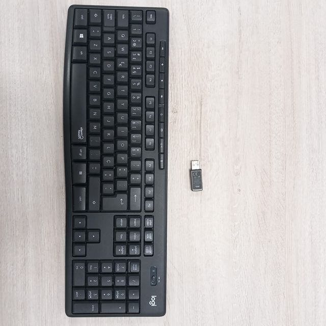 Teclado Logitech K295 Silencioso