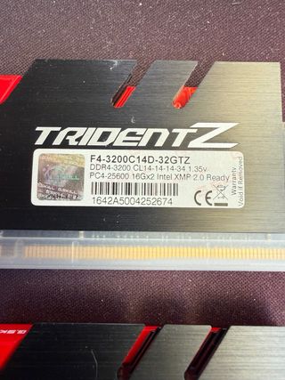 G.Skill Trident Z DDR4 3200MHz CL14