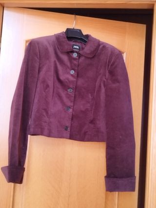 Blazer terciopelo Zara burdeos