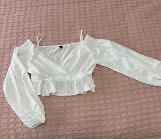 Blusa hombros descubiertos talla L