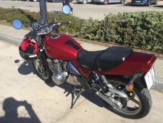 Kawasaki Zephyr 550