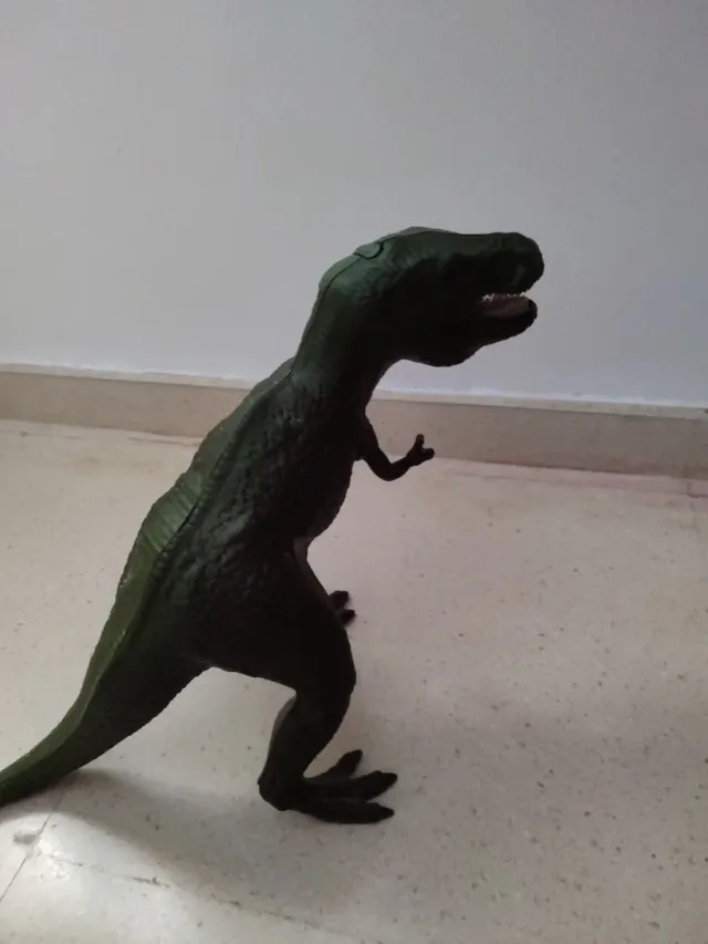 Figura Dinosaurio T-Rex