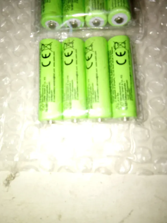 Pilas Recargables AA (8 unidades)