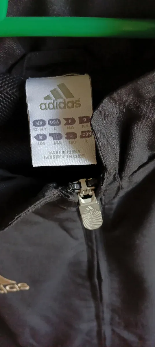 Chaqueta Adidas AC Milan Negra Roja