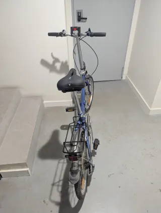 Bicicleta plegable Yeah azul.