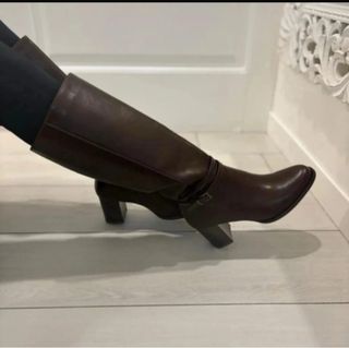 Stivali donna tacco marrone tg 36 nuovi