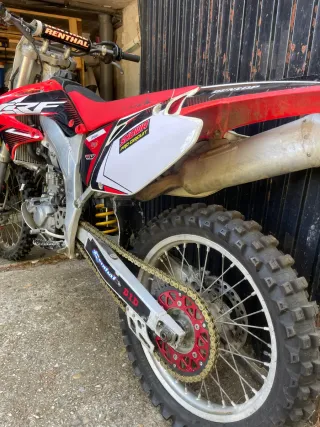 Honda CRF 450 - Moto de cross