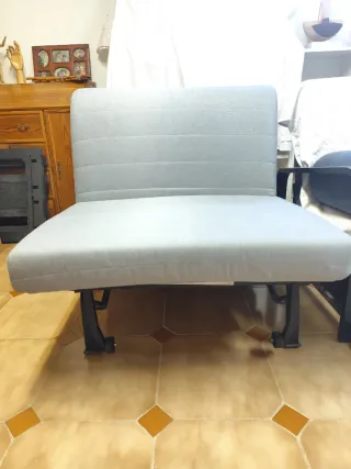 Sillón cama Ikea azul y blanco