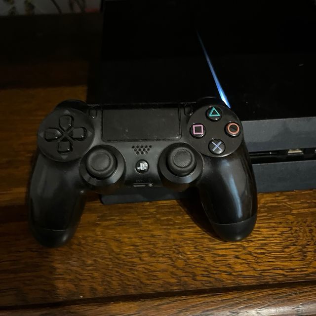 PS4 (PlayStation 4) Sony Negra