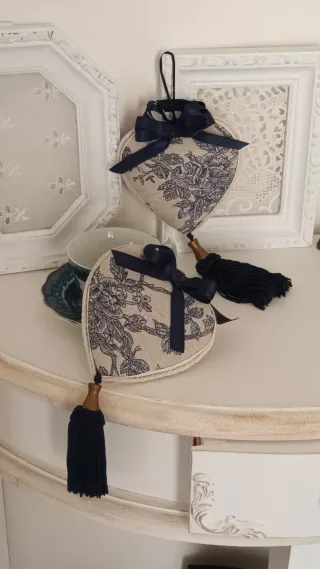 Cuore shabby chic decorato