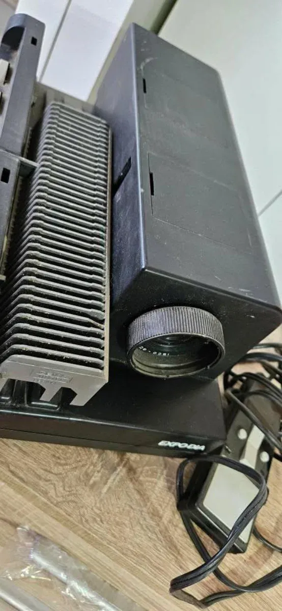 Proyector de diapositivas EXPO DIA